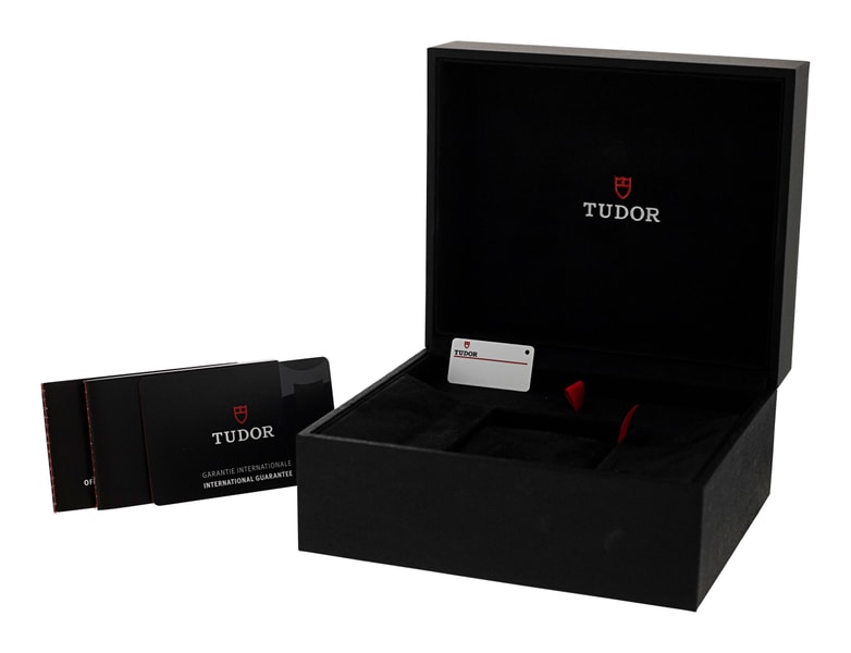 Tudor Black Bay GMT M79830RB-0002